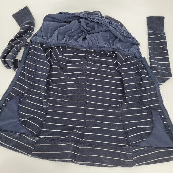 Lululemon movement jacket stripe size 4 - Picture 7 of 13